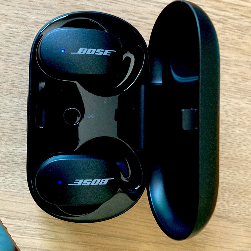 Brand new Bose Quiet Comfort noise canceling ear buds